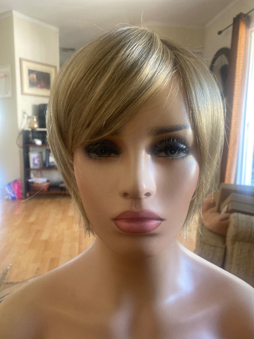 Share Amore Collection by Rene of Paris: Tate Wig Color Creamy Toffee R BNWT NEW